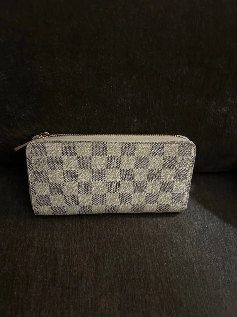 Zippy Damien Louis Vuitton Wallet